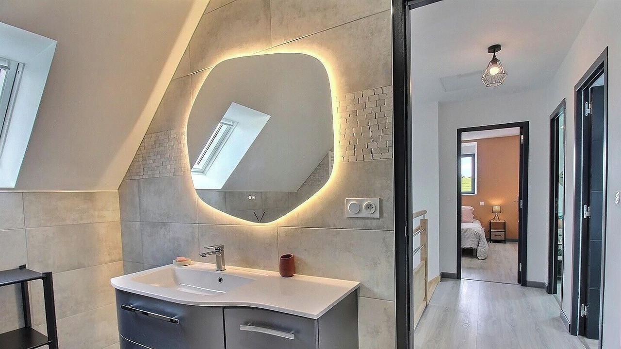 Photo of Bathroom in Minihy-Treguier