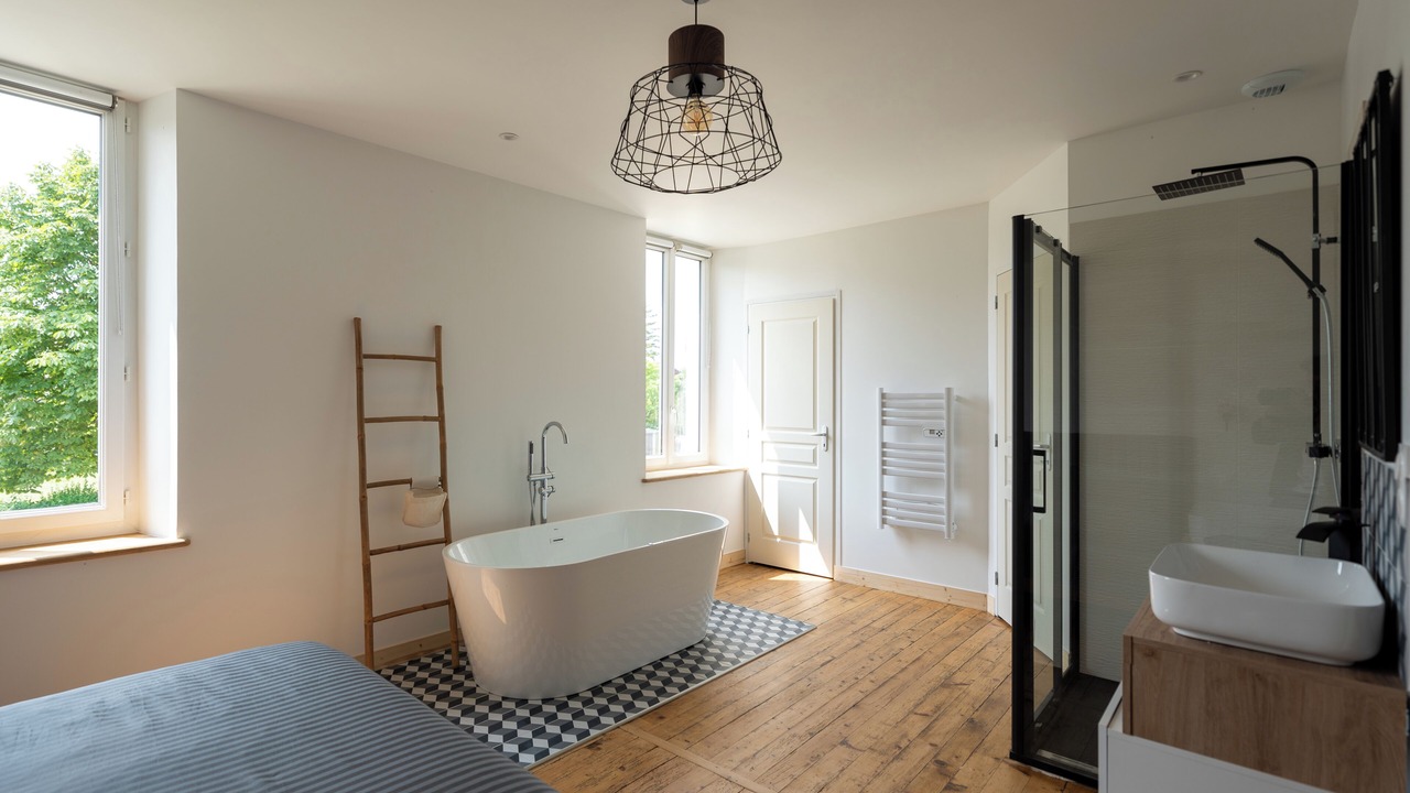 Photo of Bathroom in Saint-Wambert-des-Trois-Vallees
