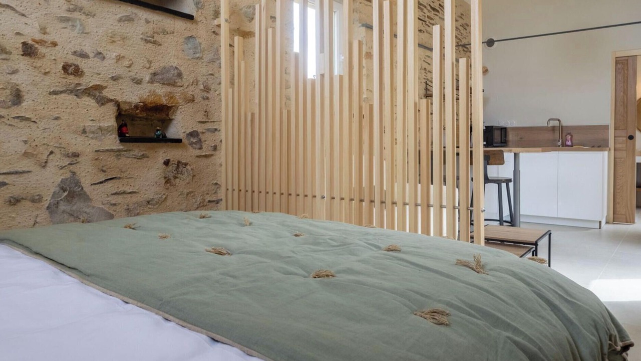 Photo of Bedroom in Chenille-Champteusse