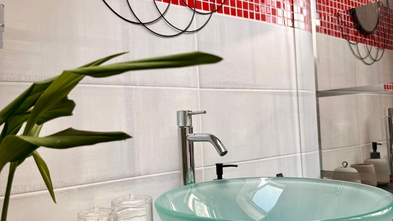Photo of Bathroom in Miroir - Batignolles