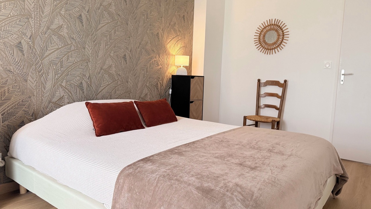 Photo of Bedroom in Bayeux