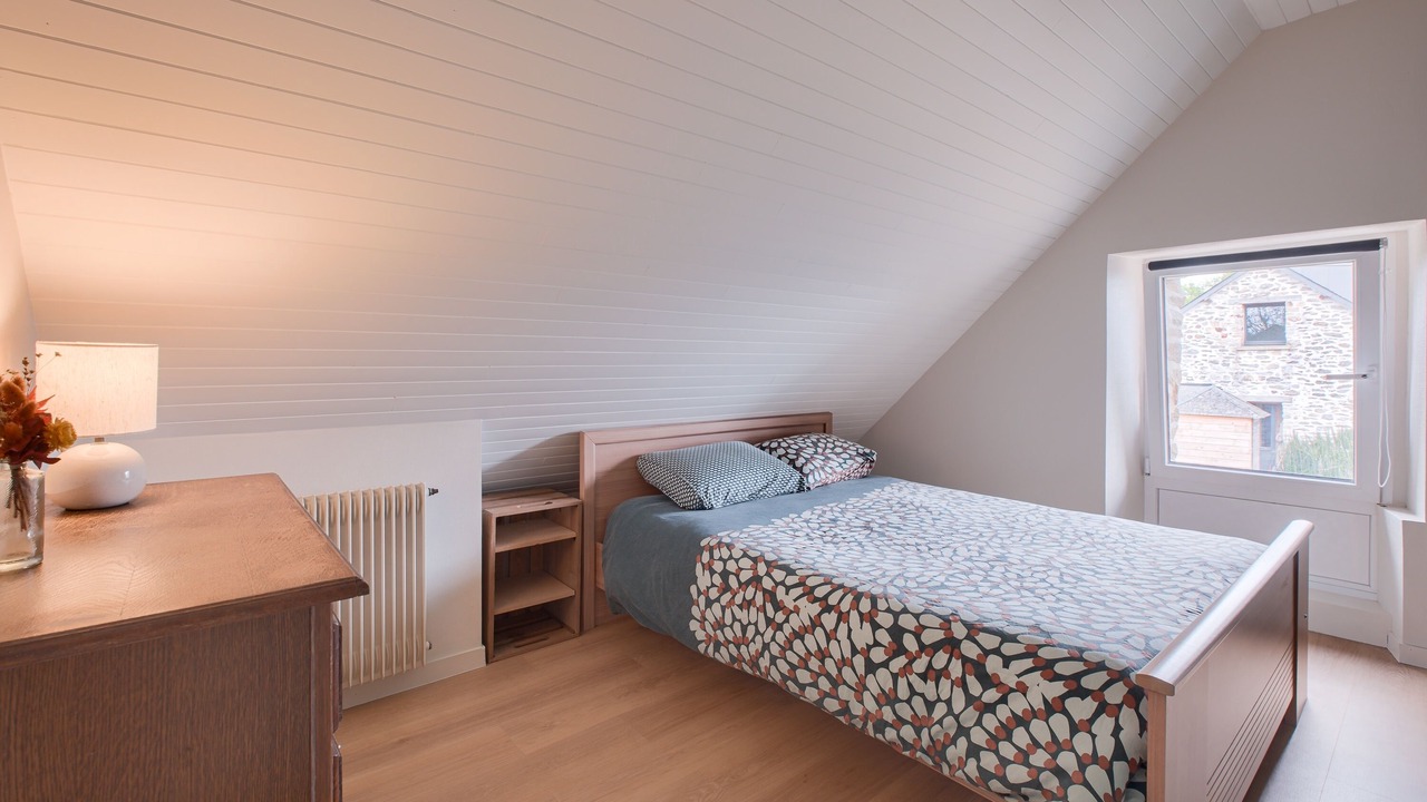 Photo of Bedroom in Bourgon