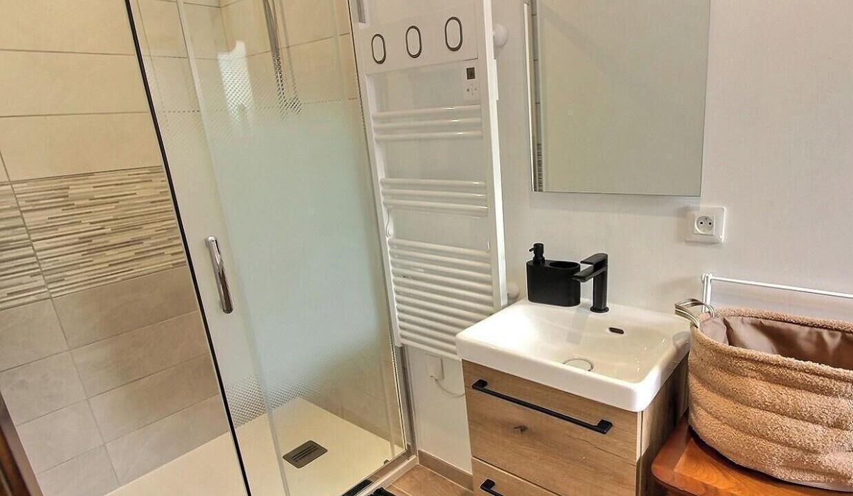 Photo of Bathroom in Plehedel