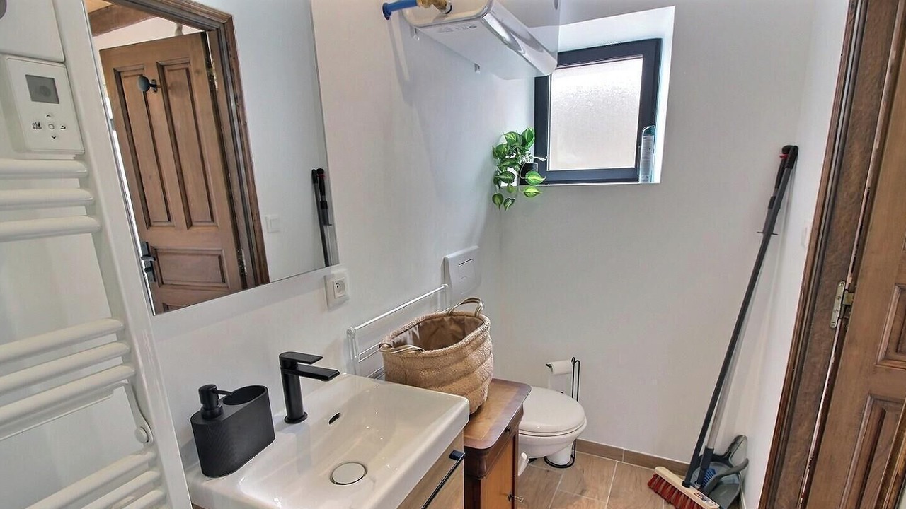 Photo of Bathroom in Plehedel