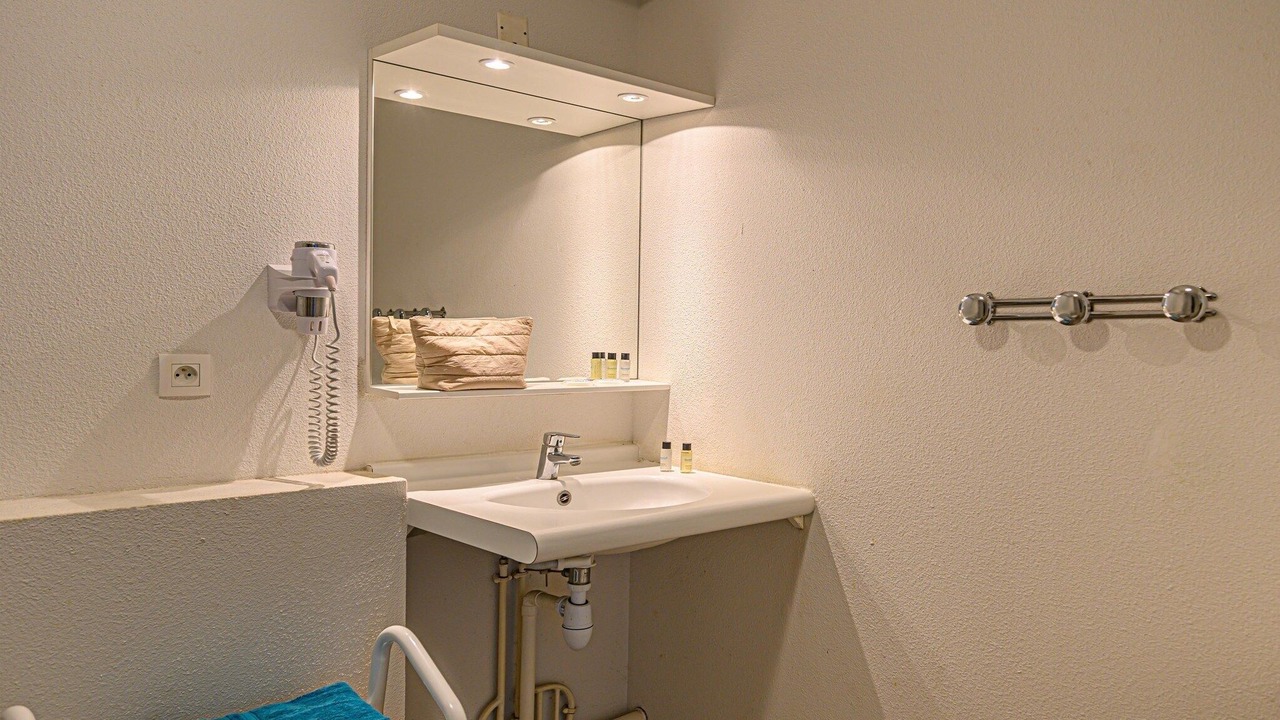 Photo of Bathroom in Plescop
