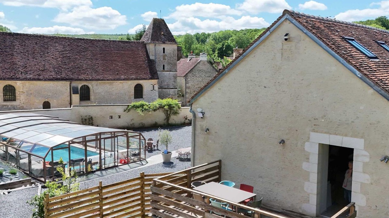 Photo of Patio Balcony in Le Bourg-Saint-Leonard
