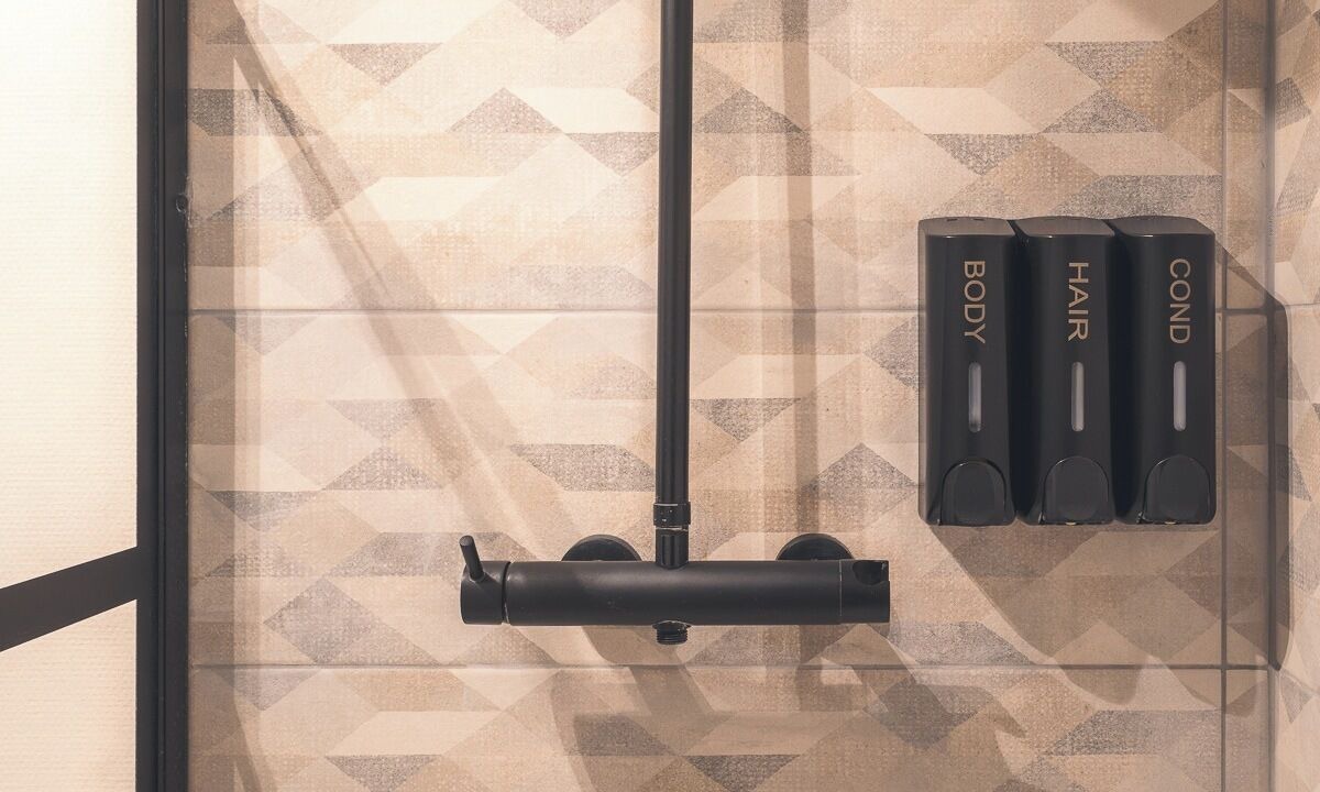 Photo of Bathroom in Republique