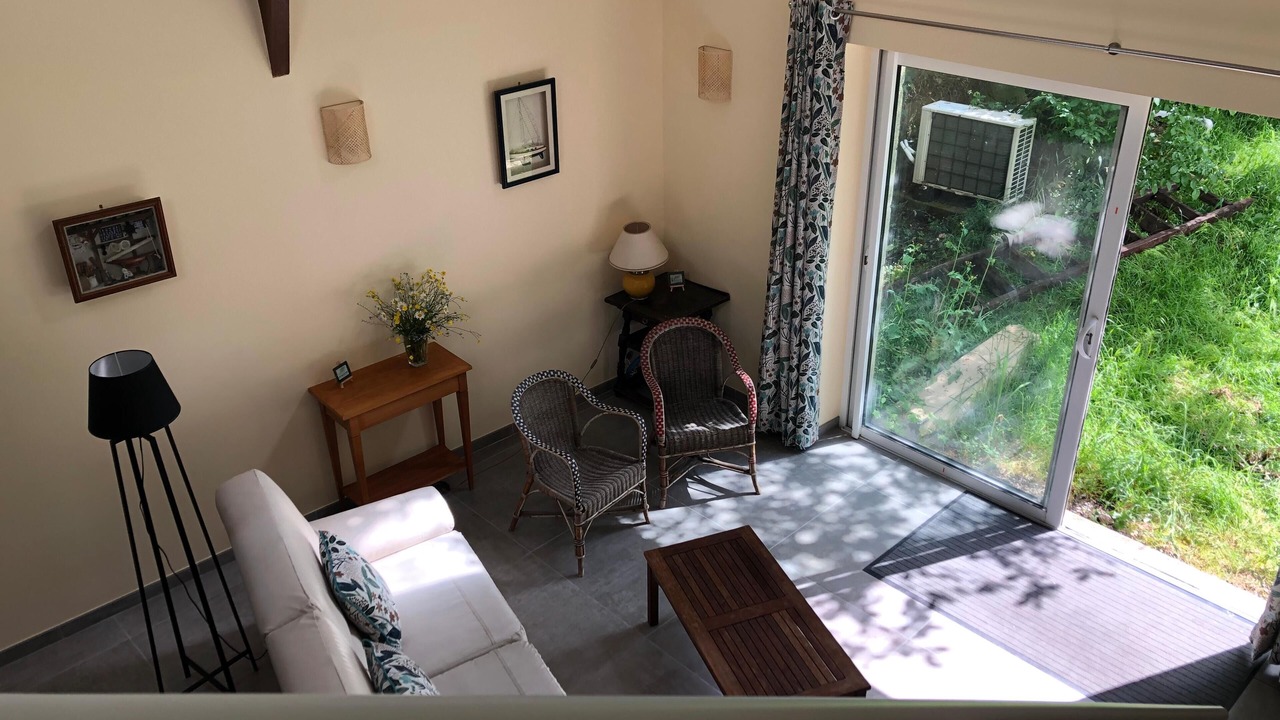 Photo of Livingroom in Surzur