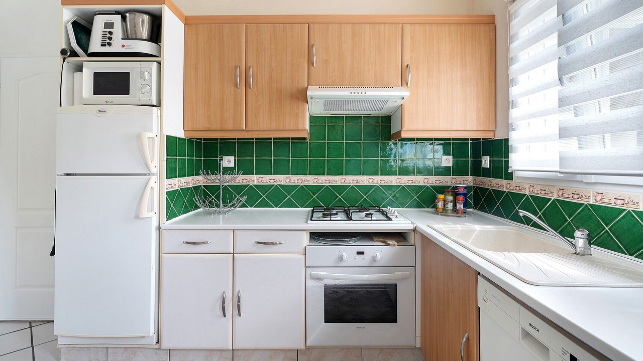 Photo of Kitchen in Saint-Meloir-des-Ondes
