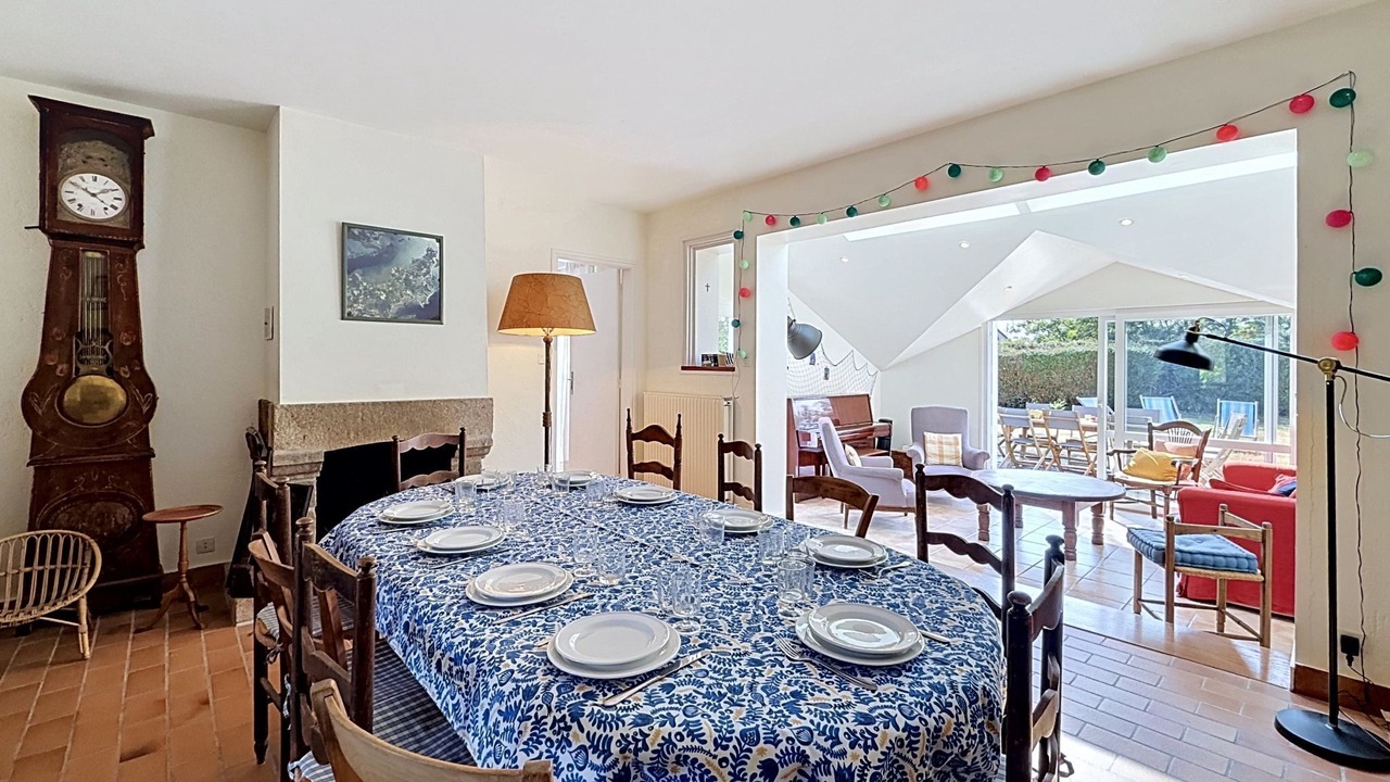 Photo of Livingroom in Locmariaquer