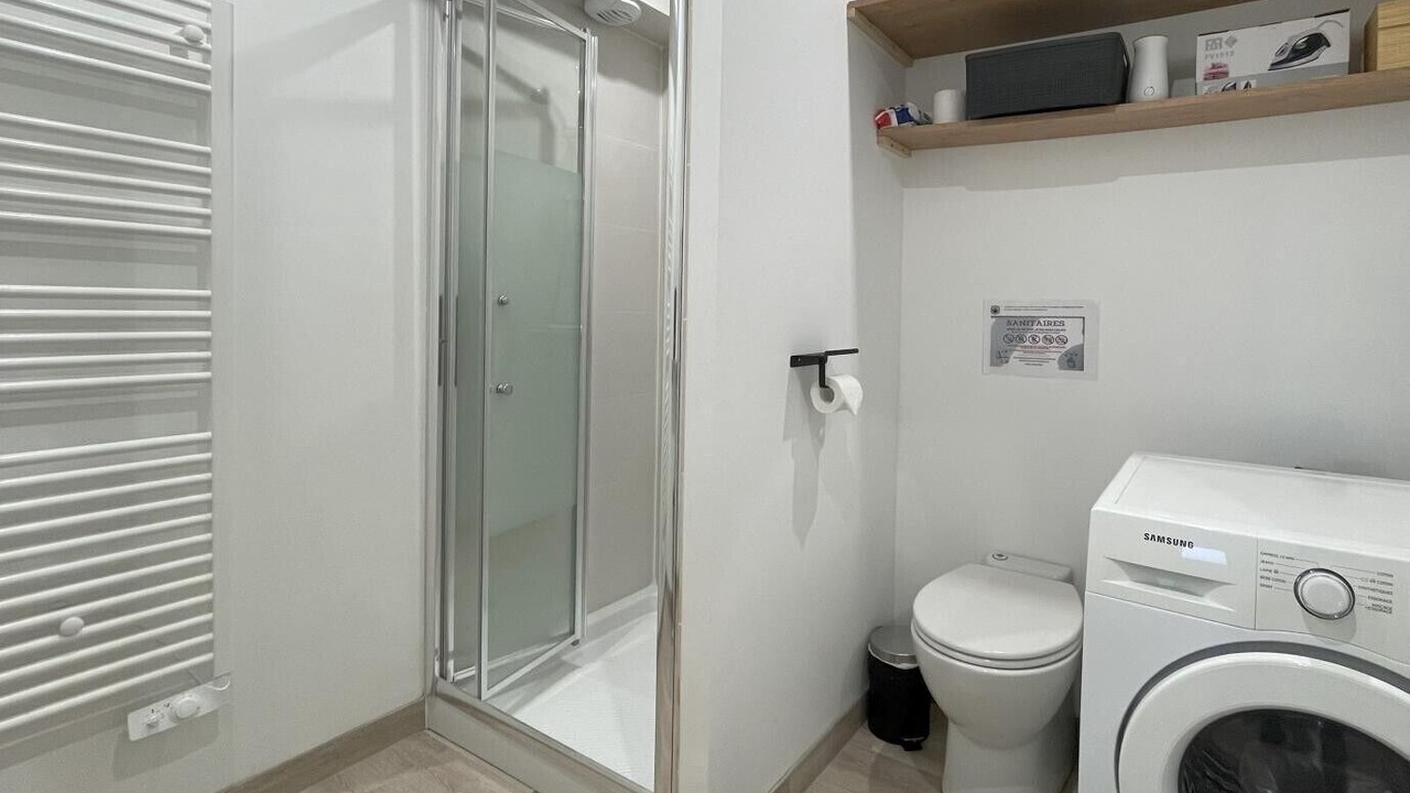 Photo of Bathroom in Le Mage