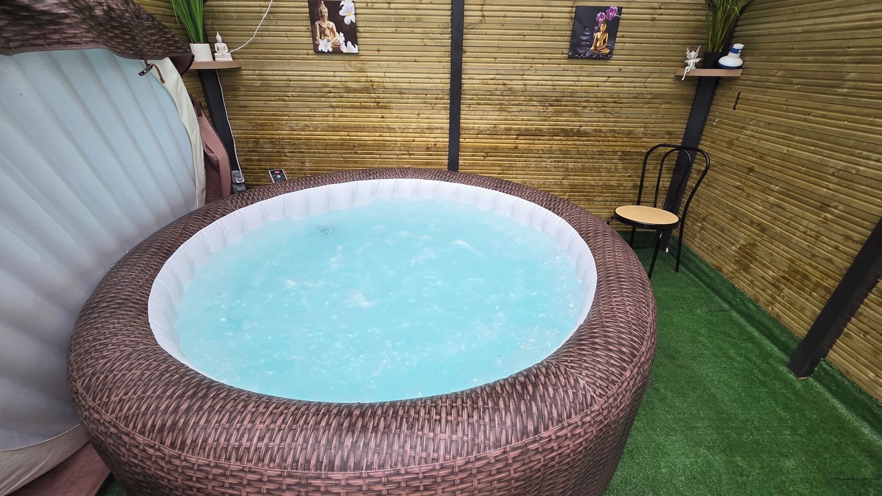 Photo of Outdoor in Saint-Ouen-des-Besaces