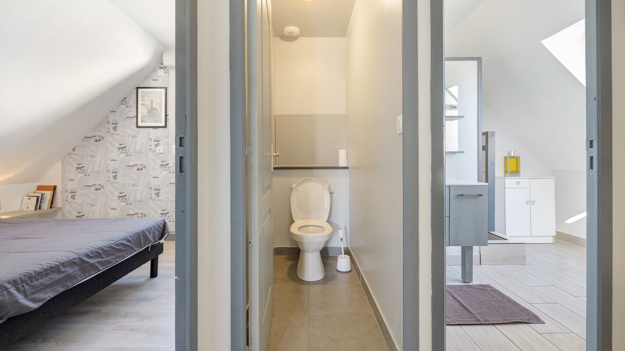 Photo of Bedroom in Saint-Martin de Brehal