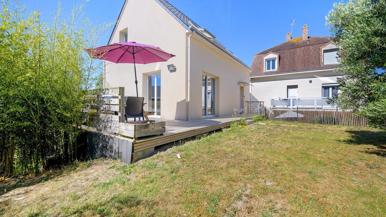 Photo of Outdoor in Saint-Martin de Brehal