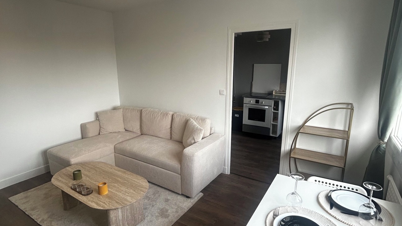 Photo of Livingroom in Sainte-Therese-Demi-Lune