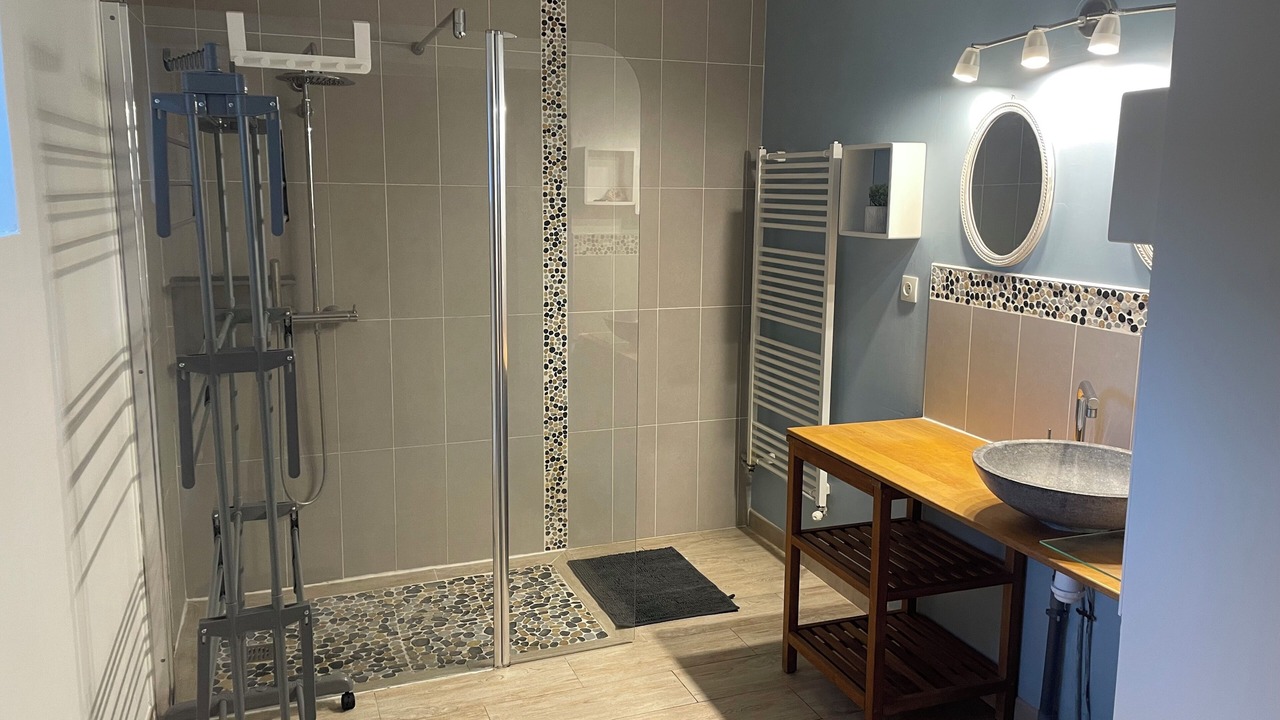 Photo of Bathroom in Le Buret