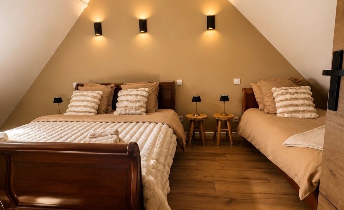 Photo of Bedroom in Dragey-Ronthon