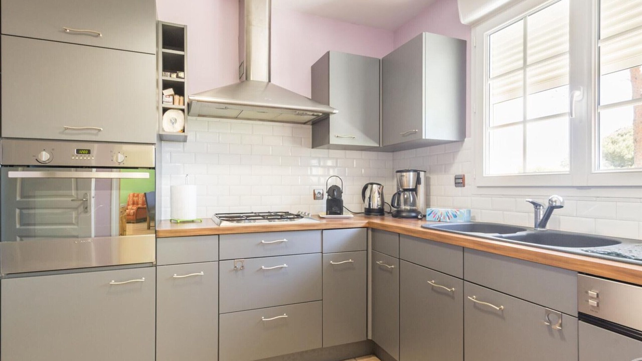 Photo of Kitchen in Bretteville-sur-Ay