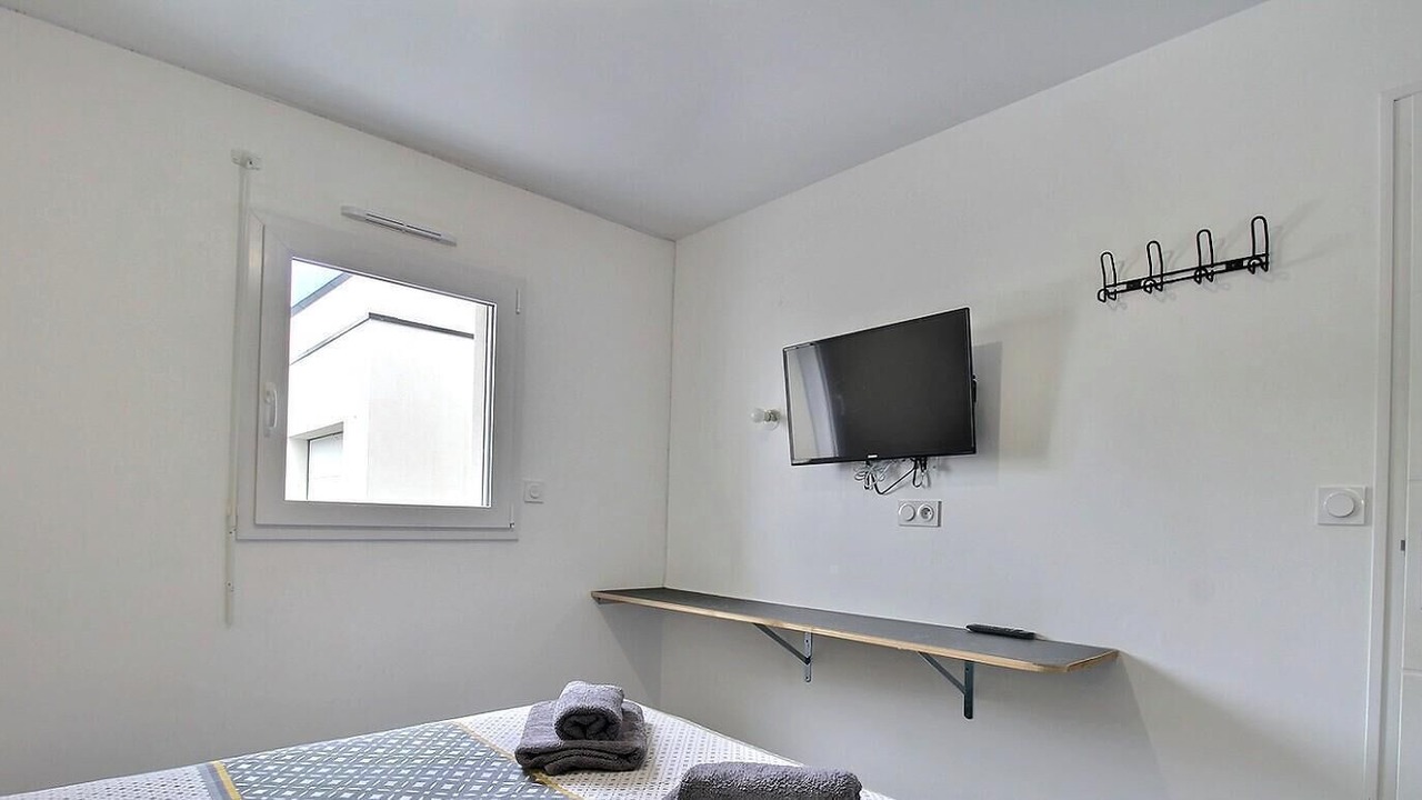 Photo of Bedroom in Plourhan