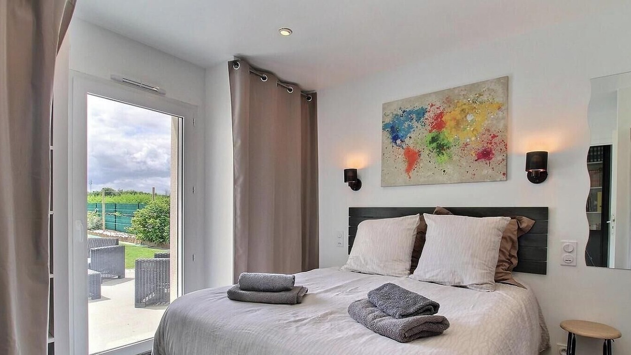 Photo of Bedroom in Plourhan