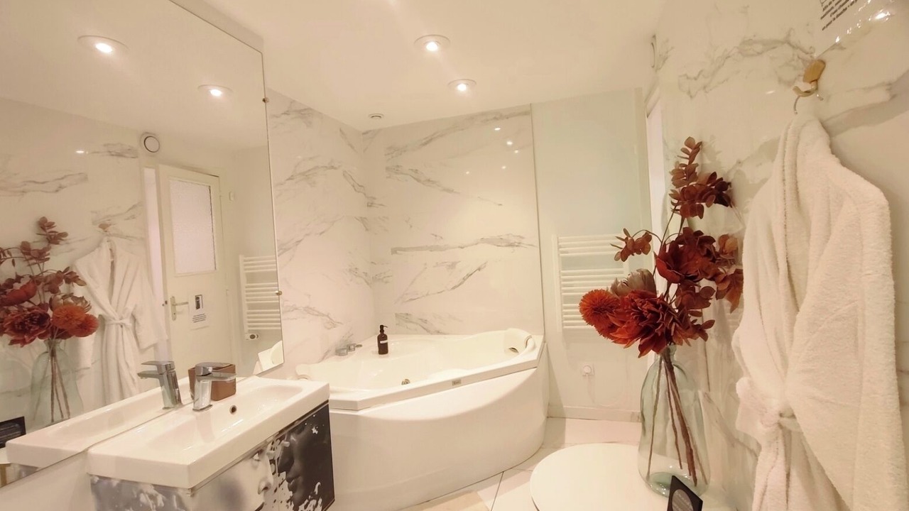 Photo of Bathroom in Jardin des plantes