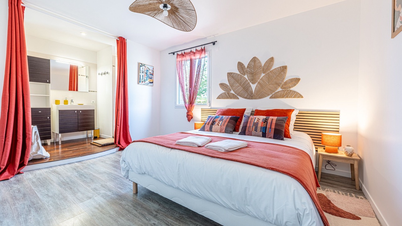 Photo of Bedroom in Tracy-sur-Mer