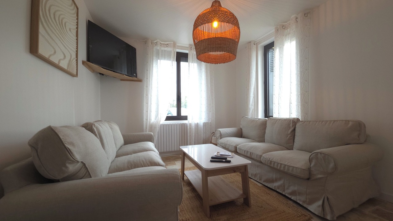 Photo of Livingroom in Victot - Pontfol