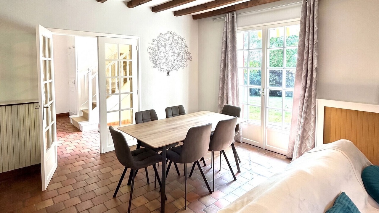 Photo of Livingroom in Saint-Lo