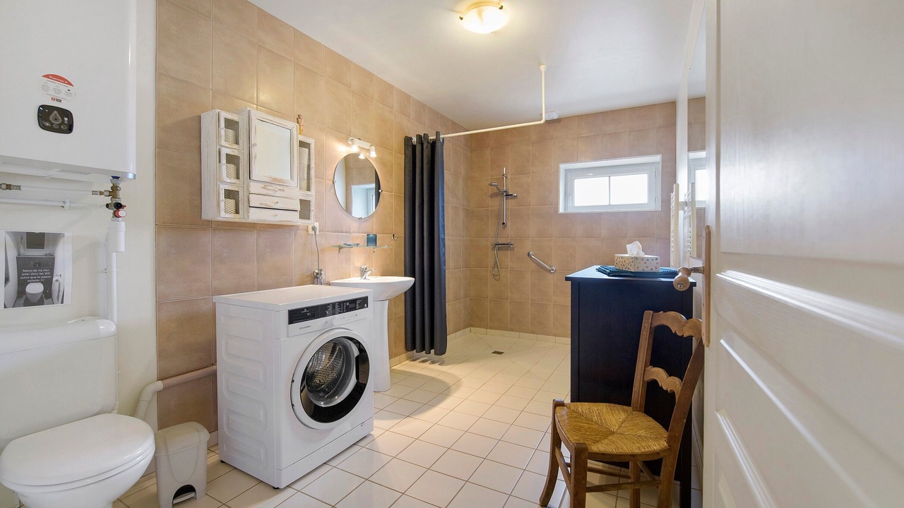 Photo of Bathroom in Picauville