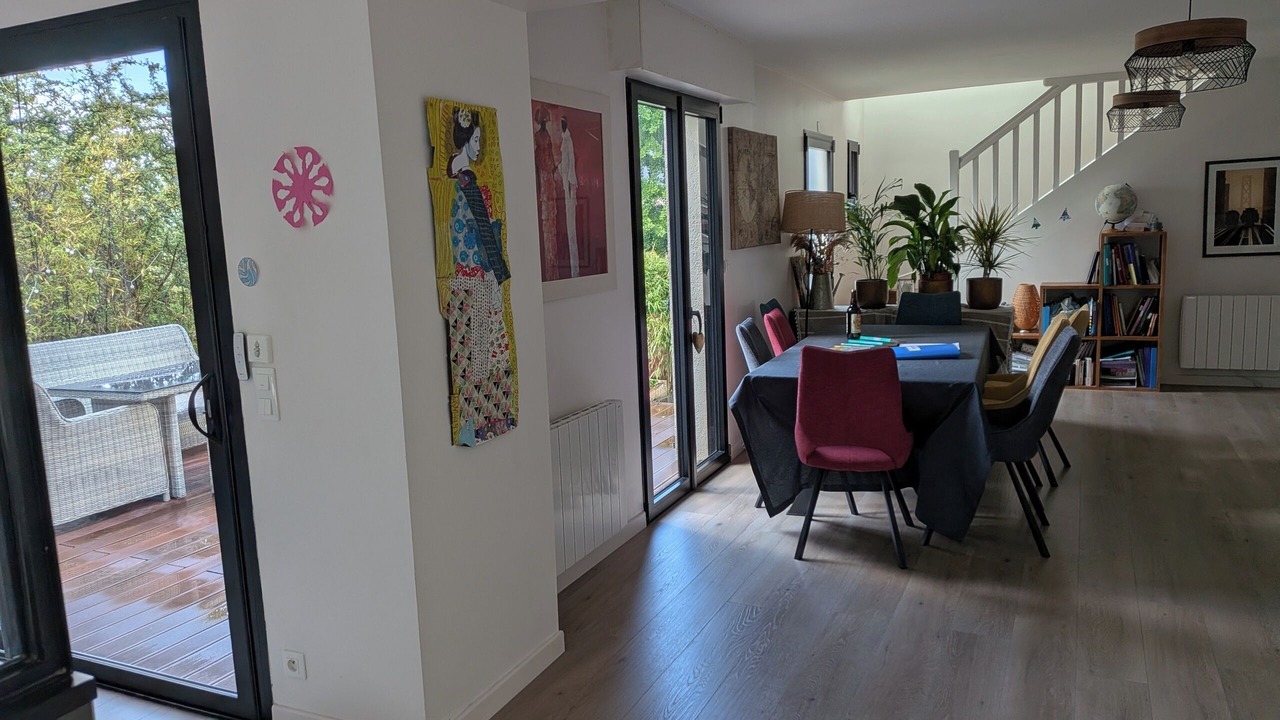 Photo of Others in Cesson-Sevigne