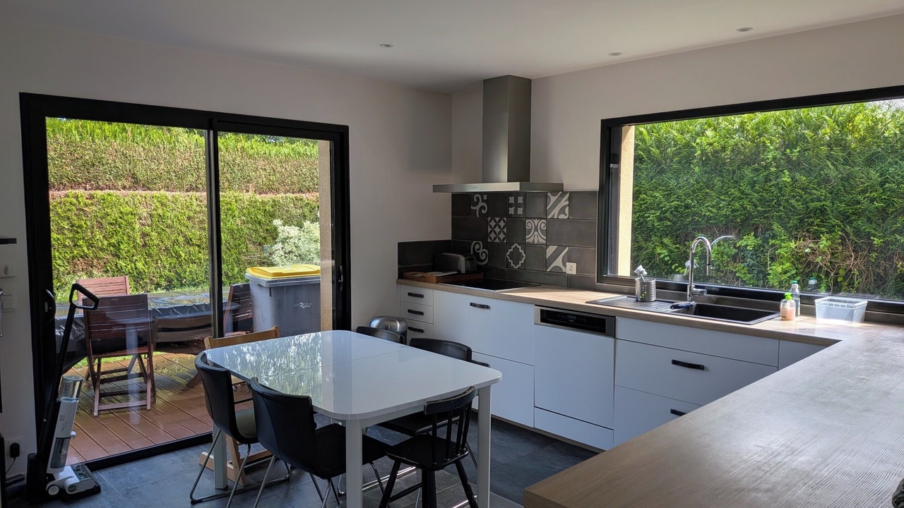 Photo of Kitchen in Cesson-Sevigne