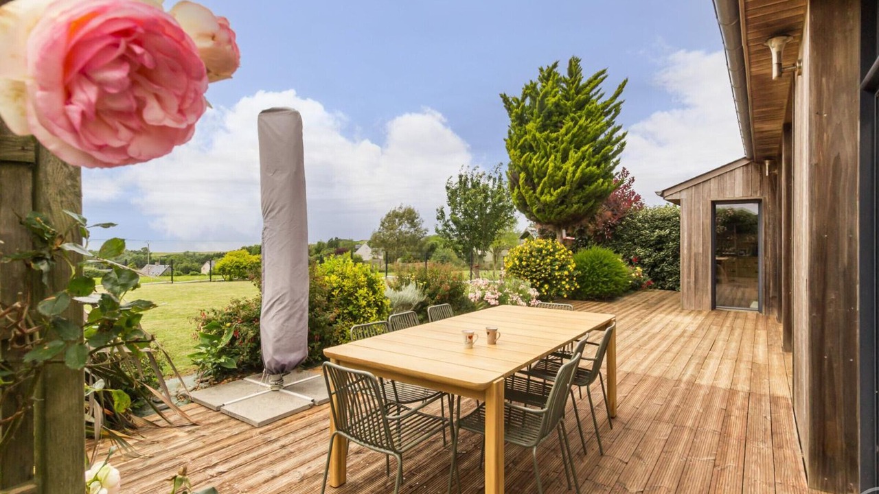 Photo of Outdoor in Dragey-Ronthon