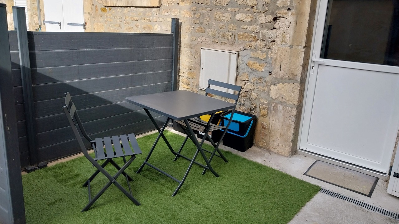 Photo of Outdoor in Carentan