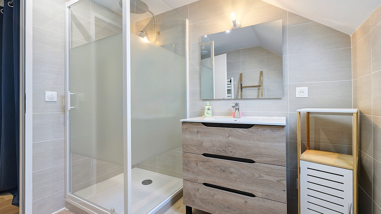 Photo of Bathroom in Penvins