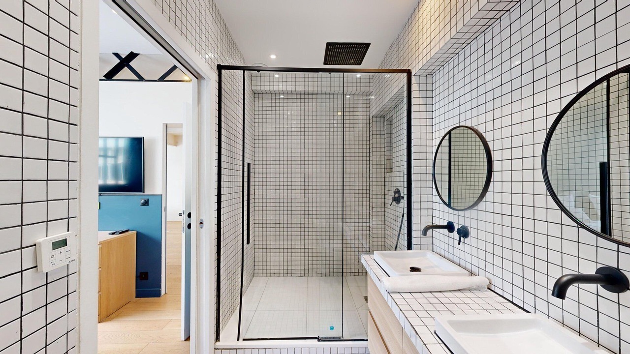 Photo of Bathroom in Quartier de la Roquette