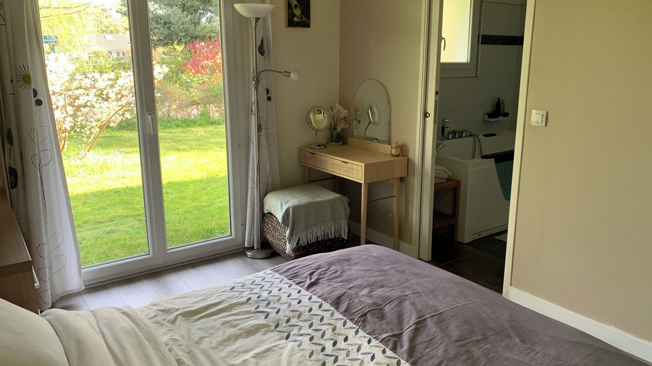 Photo of Bedroom in Cernay-la-Ville