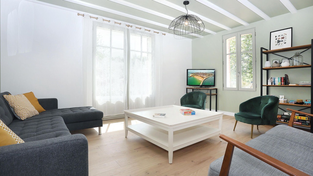 Photo of Bedroom in Le Minihic-sur-Rance