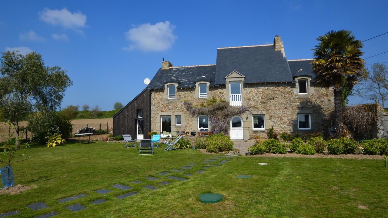 Photo of Outdoor in Chateau-Malo