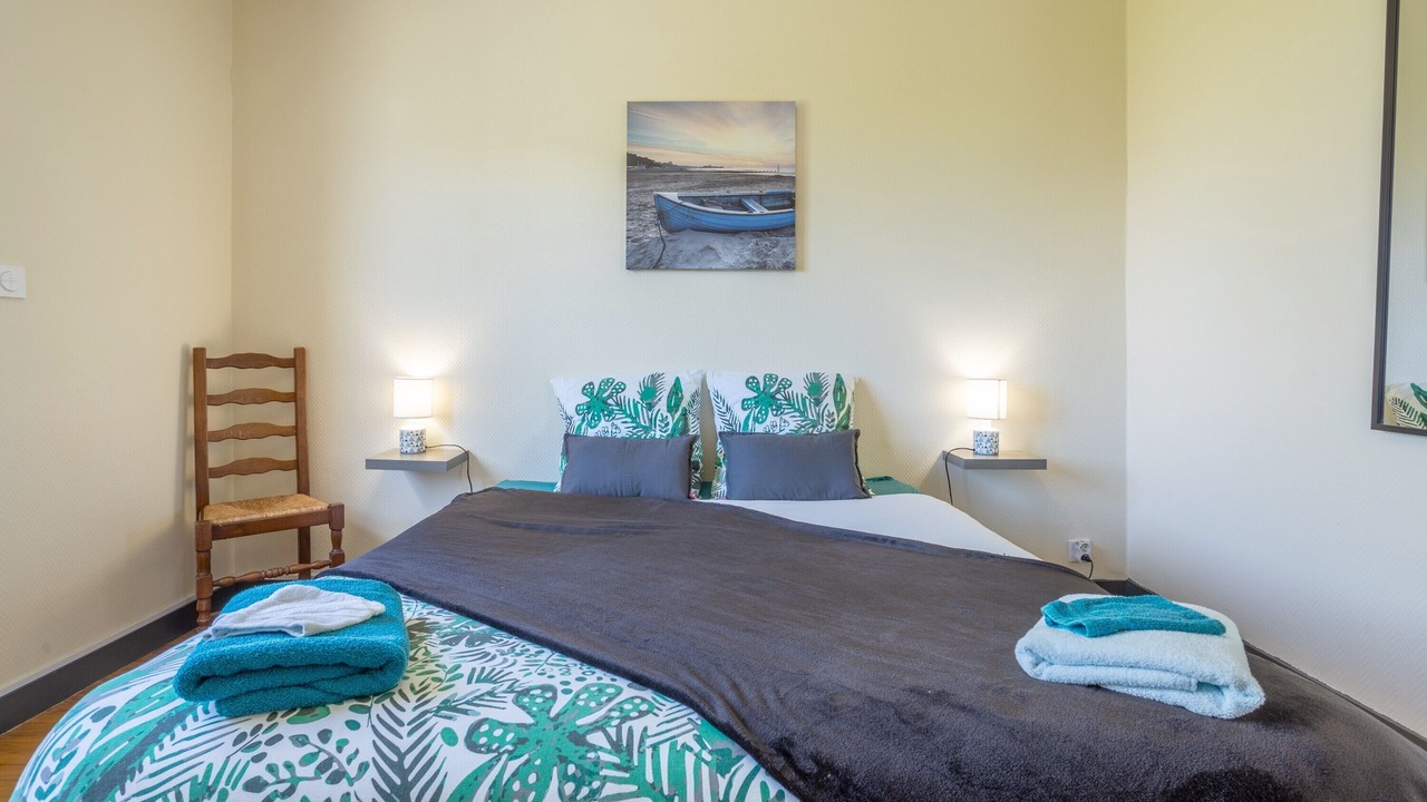 Photo of Bedroom in Saint-Guenole
