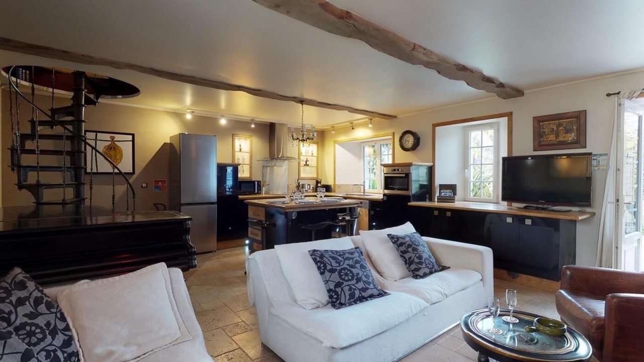 Photo of Livingroom in Tamerville