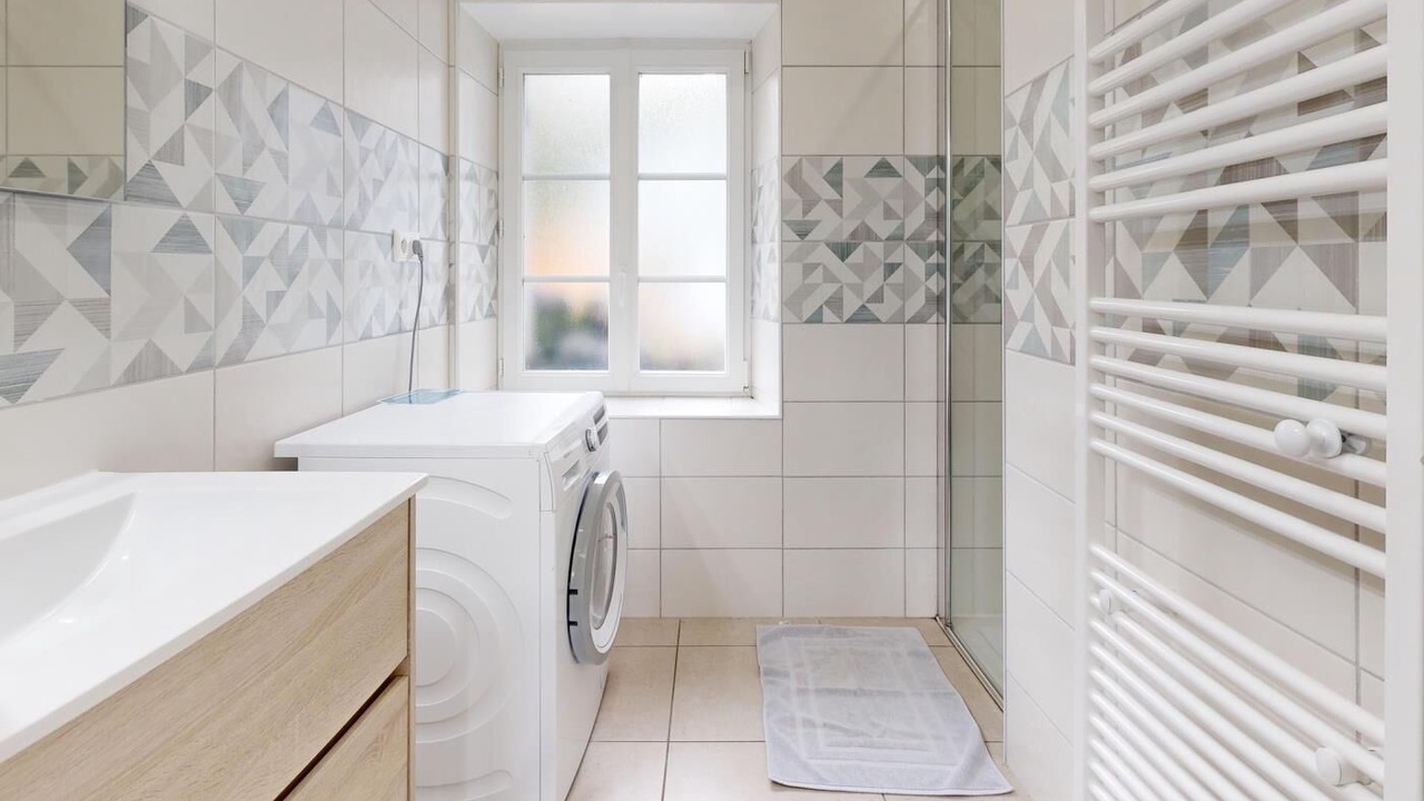 Photo of Bathroom in Le Tourneur