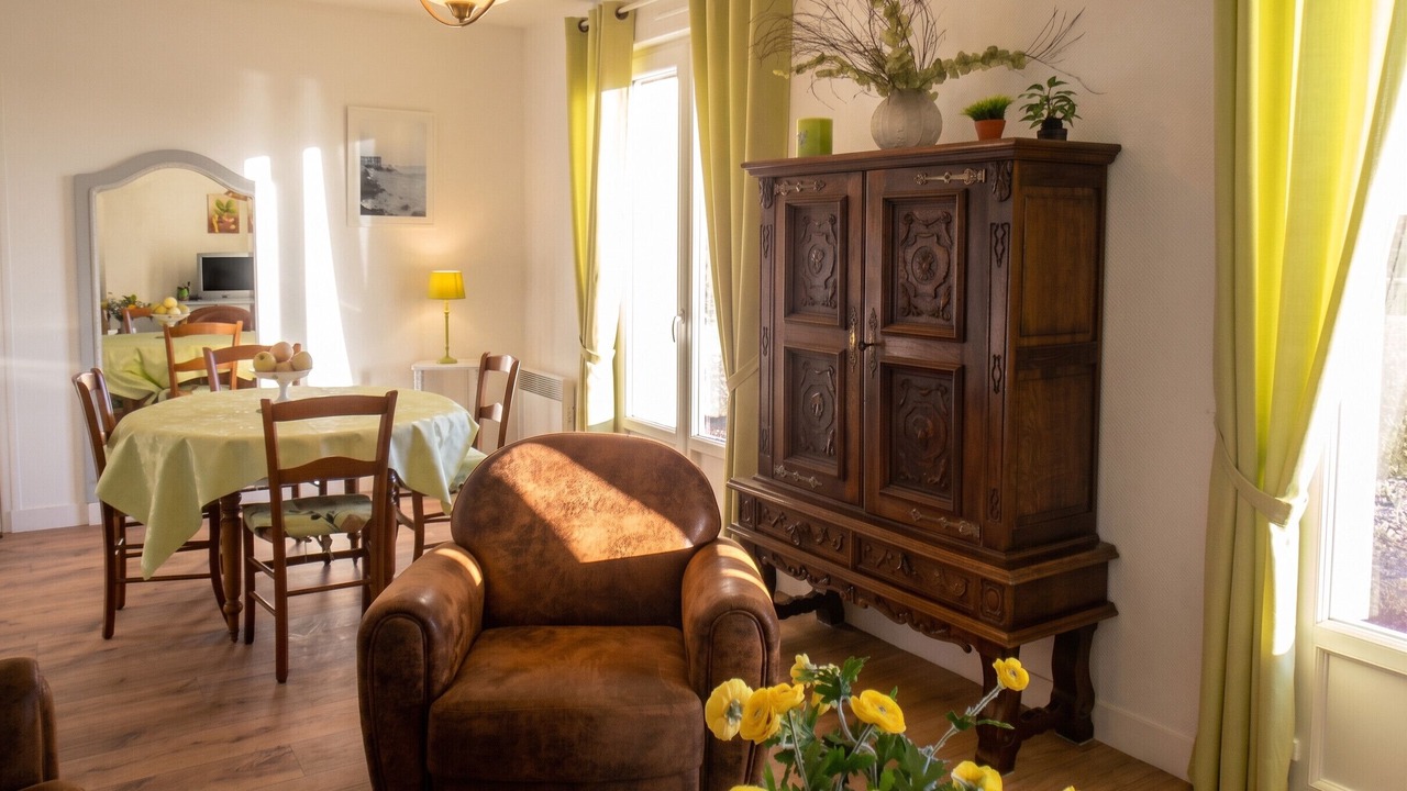 Photo of Livingroom in Portbail