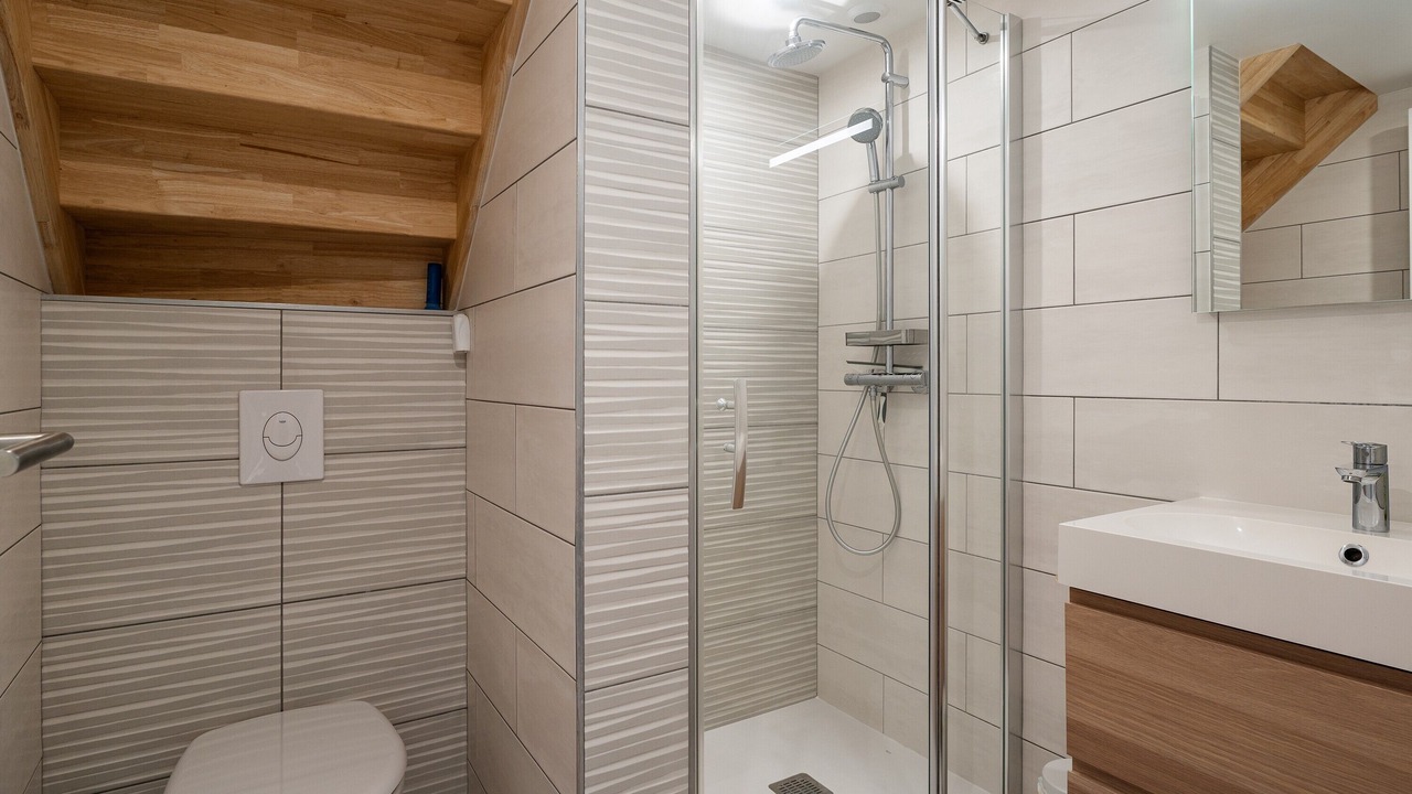 Photo of Bathroom in Sables-d'Or-les-Pins