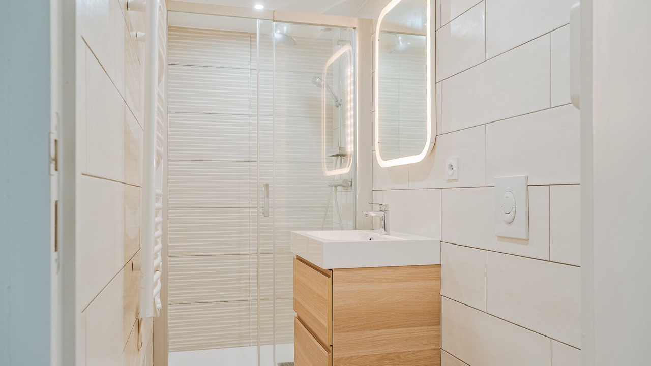 Photo of Bathroom in Sables-d'Or-les-Pins