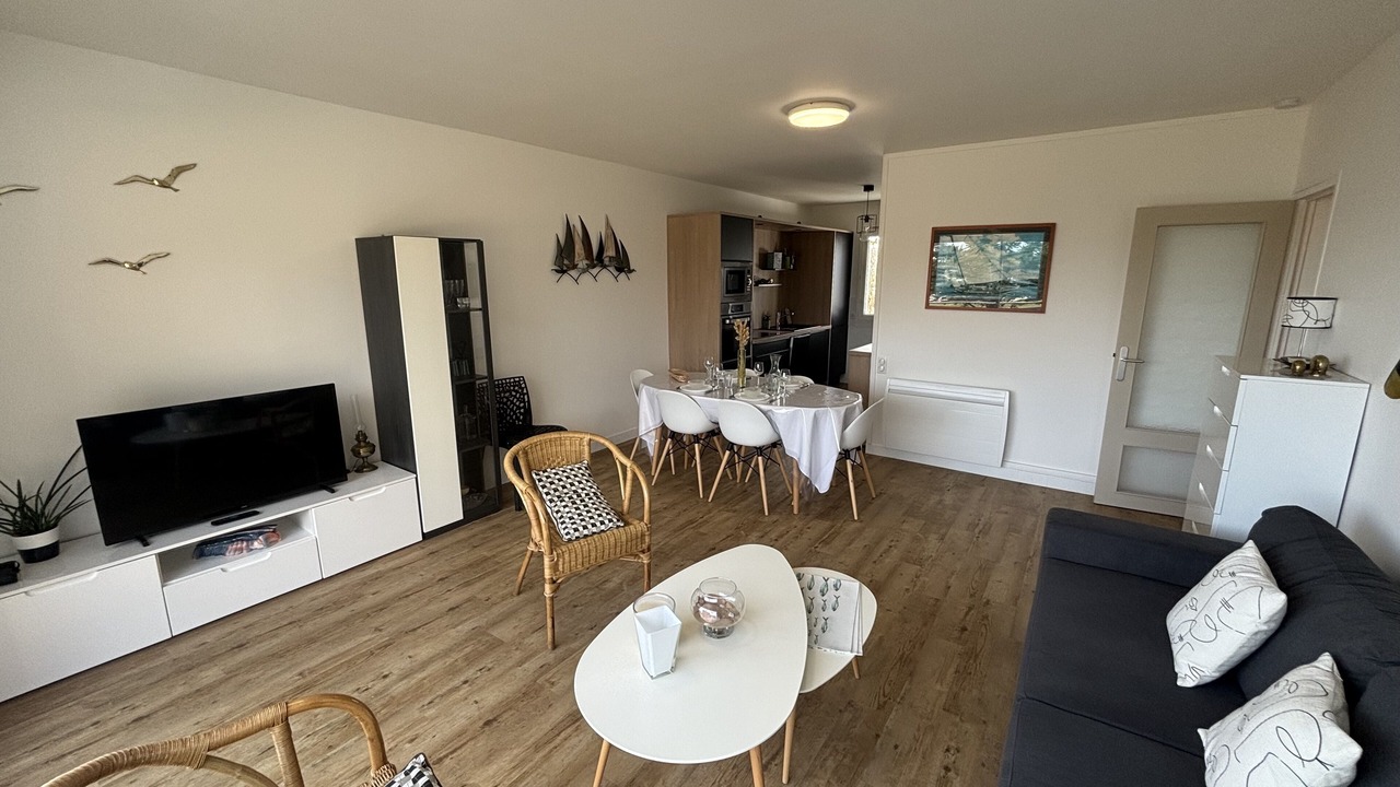 Photo of Livingroom in Ile-Tudy