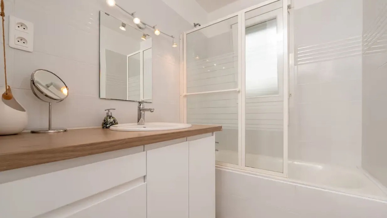 Photo of Bathroom in Saint-Pierre-Quiberon