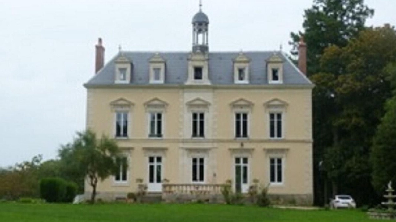 Photo of Outdoor in Parennes