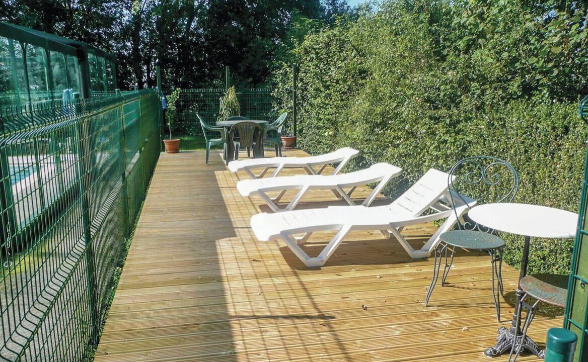 Photo of Outdoor in Maupertuis