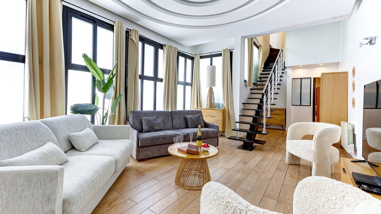 Photo of Livingroom in Saint-Lambert