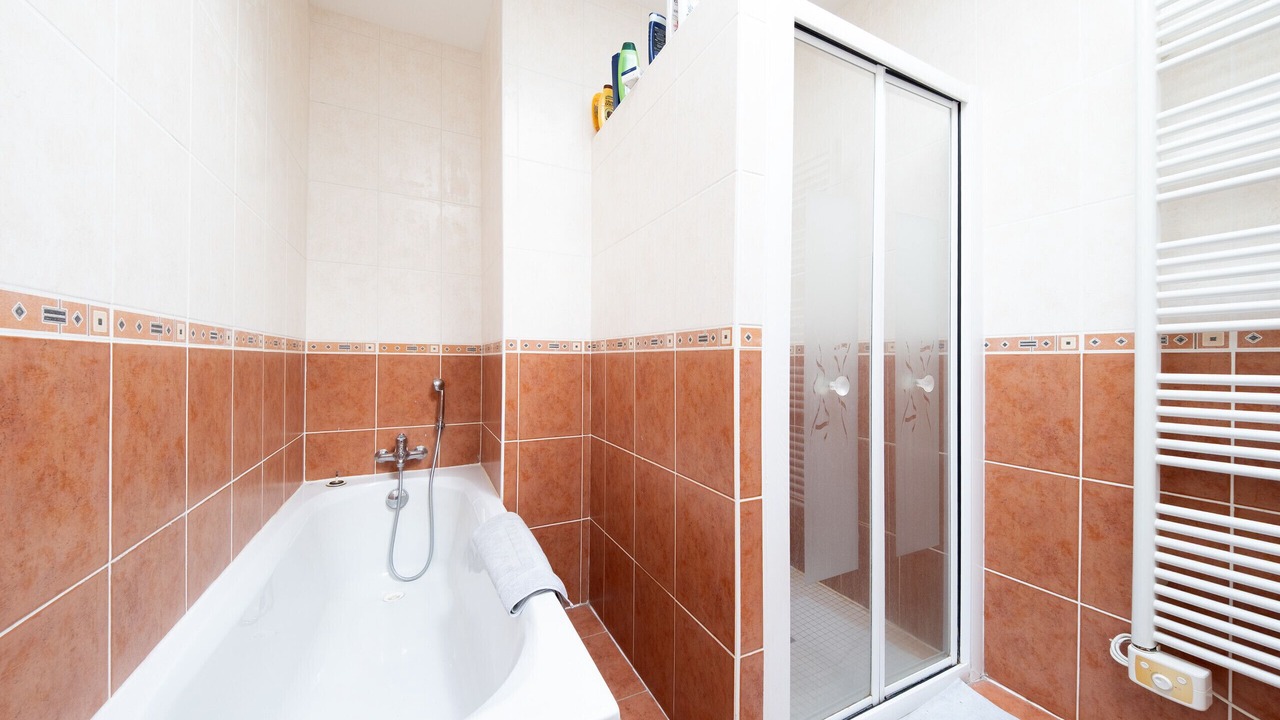 Photo of Bathroom in Oudon